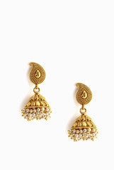 Alankruthi Golden Jhumka Earring