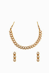 Alankruthi White Leaf Necklace