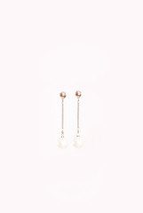 Bauble and Bead Needle and Pearl