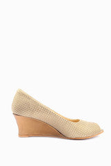 Kraft Cellar Gold Square Wedge Pumps