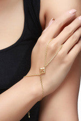 LeCalla Alhambra Hand Harness
