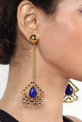 Medoso Dangling Triangle Earring
