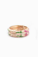 Niharika Pandey Engraved Floral Bangle