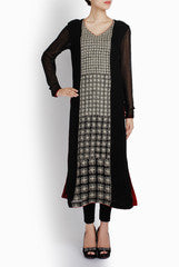 Ridhi Arora Black Tunic With White Resham Embroidery