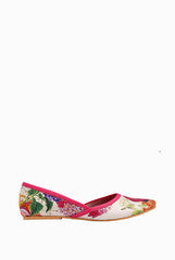 Veruschka  Tarte Flats